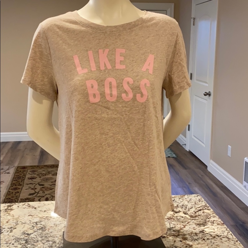 Women’s Graphic Tee